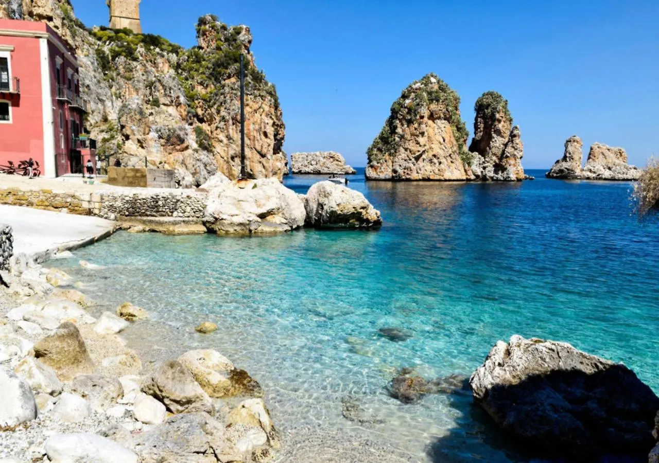 Casa Vacanza La Finestra Sul Porto Castellammare del Golfo